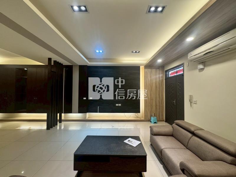 斗六科邨雙車電梯大別墅房屋室內格局與周邊環境