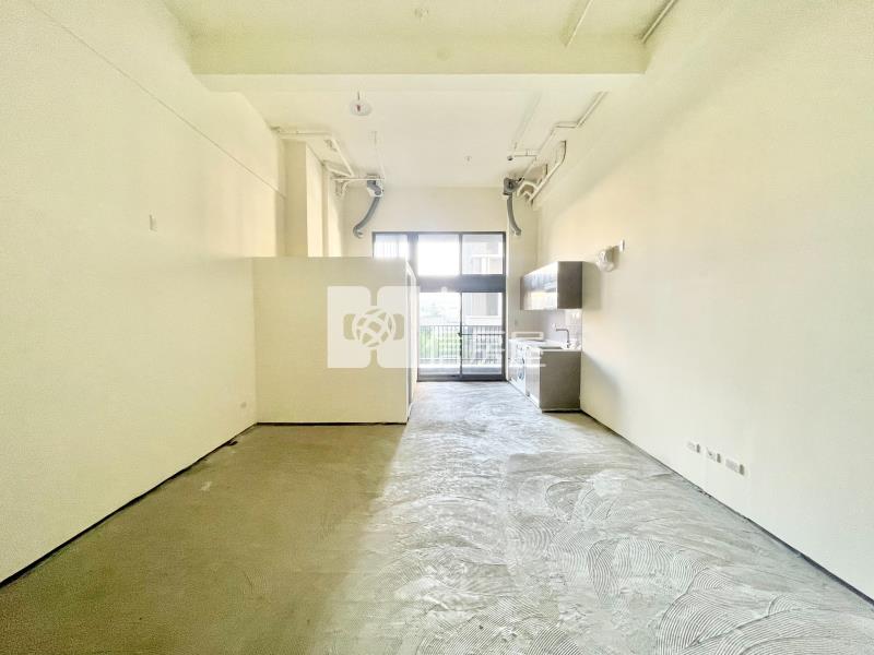 浩瀚湖濱城商辦平車房屋室內格局與周邊環境