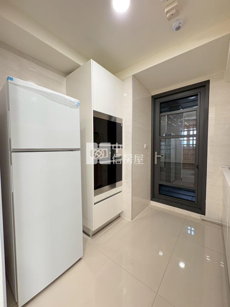 富宇質青全新完工高樓層美三房平車房屋室內格局與周邊環境