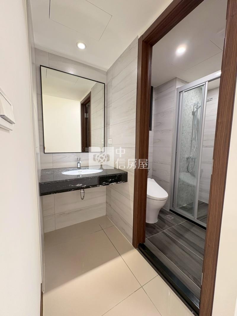 富宇質青全新完工高樓層美三房平車房屋室內格局與周邊環境