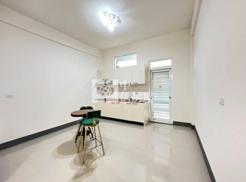 義大豐田老街庭院式車墅房屋室內格局與周邊環境