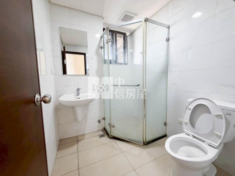 時尚W|大雅市中心三房車位房屋室內格局與周邊環境