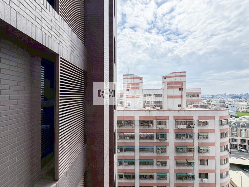 時尚W|大雅市中心三房車位房屋室內格局與周邊環境