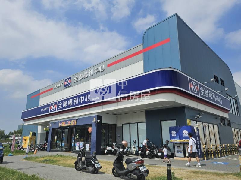 副都心大地坪大面寬孝親透天厝房屋室內格局與周邊環境