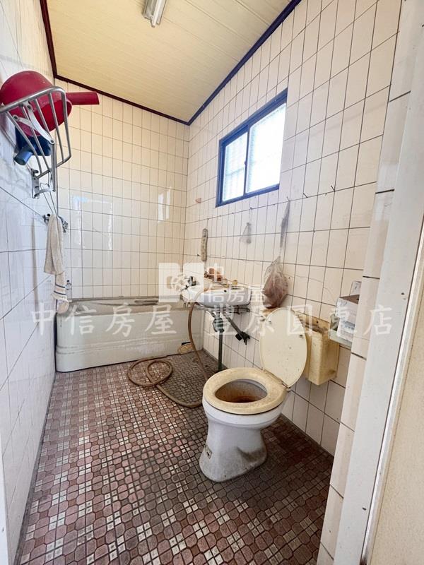 大道旁工業住宅房屋室內格局與周邊環境