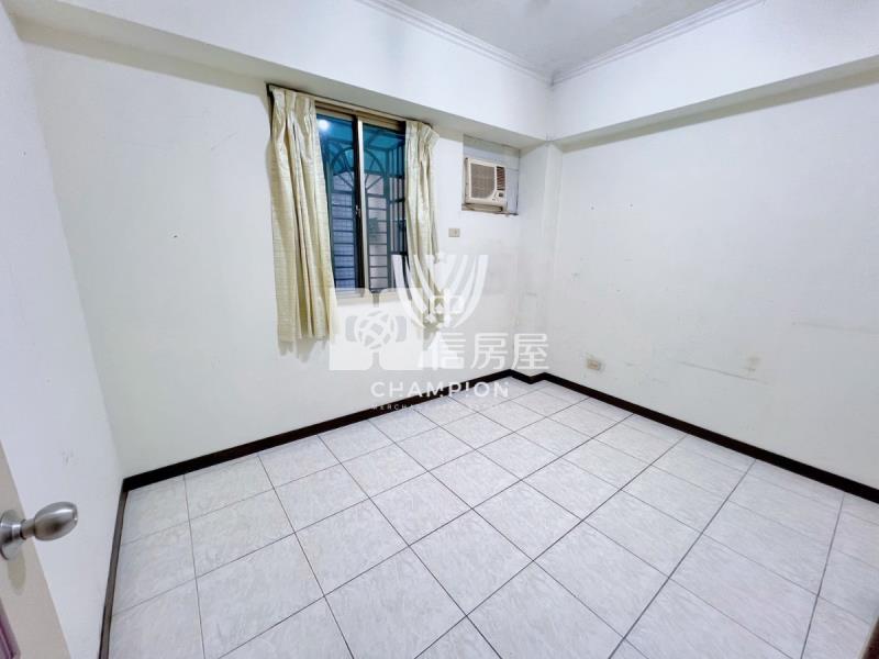 【冠軍】第一特獎前區電梯四房房屋室內格局與周邊環境