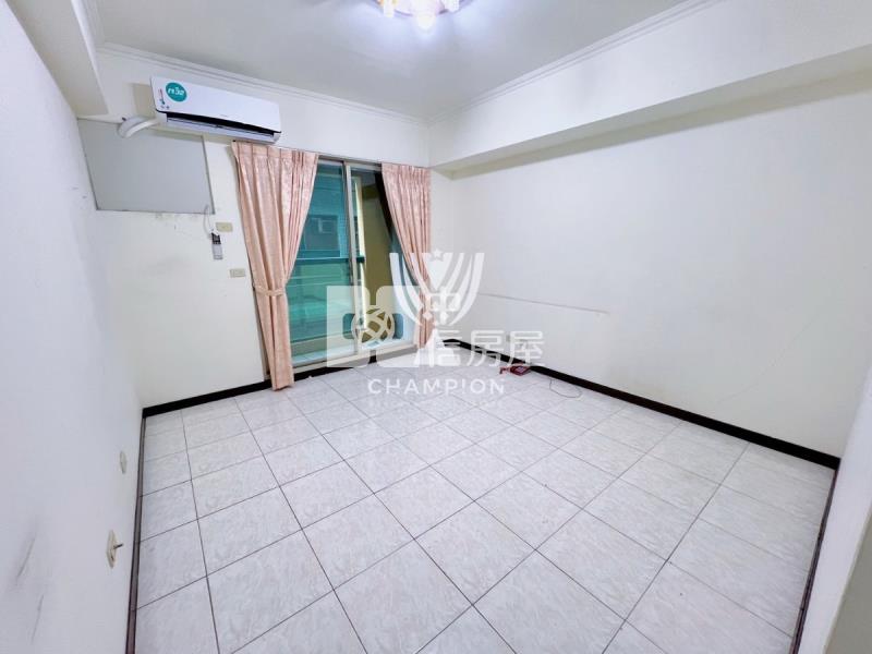 【冠軍】第一特獎前區電梯四房房屋室內格局與周邊環境