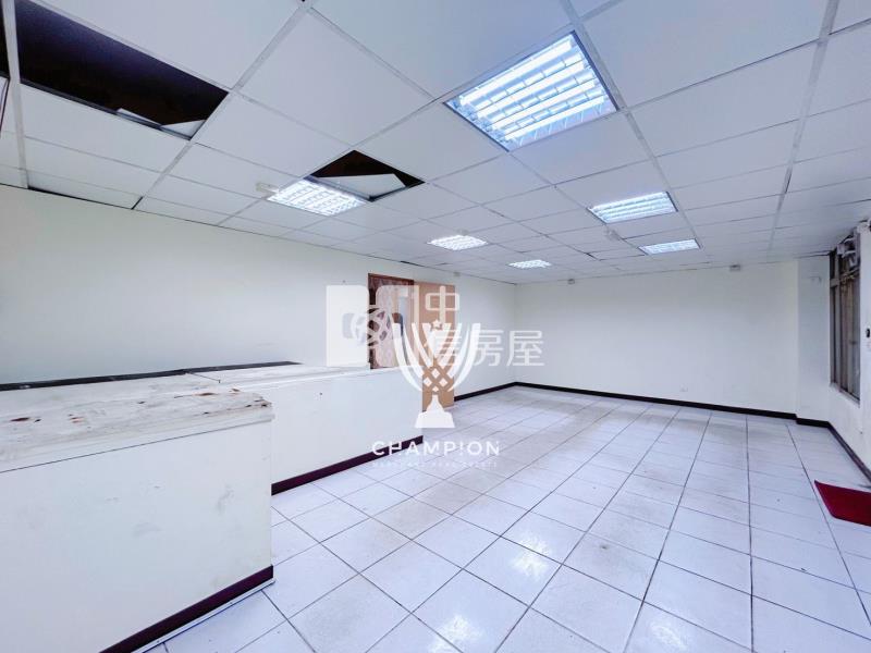 【冠軍】全民一家一樓店住房屋室內格局與周邊環境