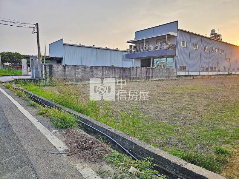 安定新吉國道八大農地房屋室內格局與周邊環境