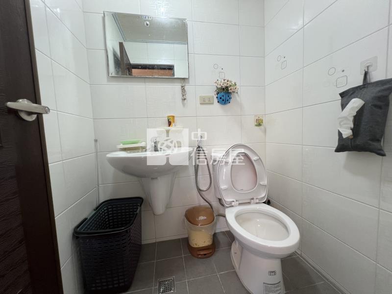 草屯生活逸境庭園別墅房屋室內格局與周邊環境