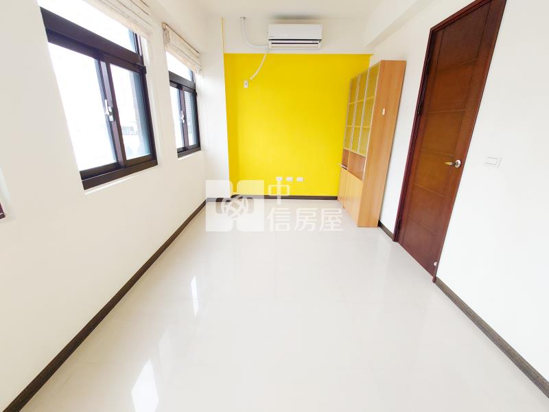 11期登陽館藏孝親美墅房屋室內格局與周邊環境