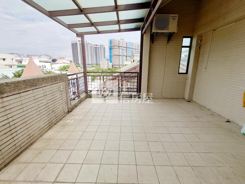 11期登陽館藏孝親美墅房屋室內格局與周邊環境