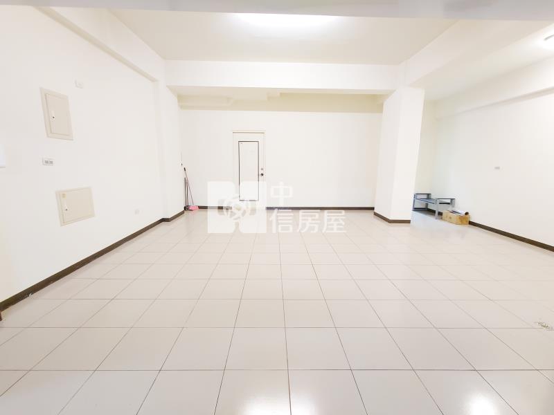 11期登陽館藏孝親美墅房屋室內格局與周邊環境