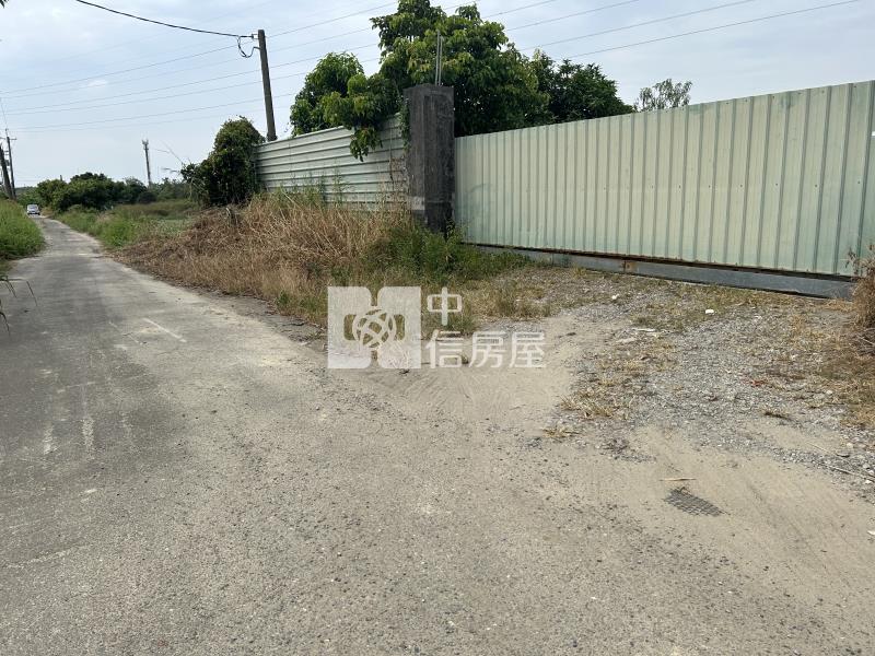 新市不買可惜之方正農地+貨櫃屋房屋室內格局與周邊環境