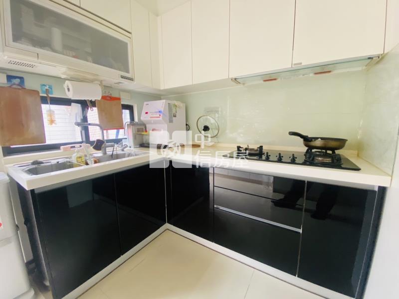 正面河畔大4房美店墅房屋室內格局與周邊環境