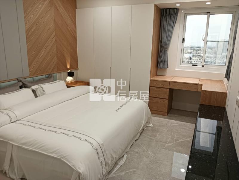 楠梓"北國麗景"大樓四房平車房屋室內格局與周邊環境