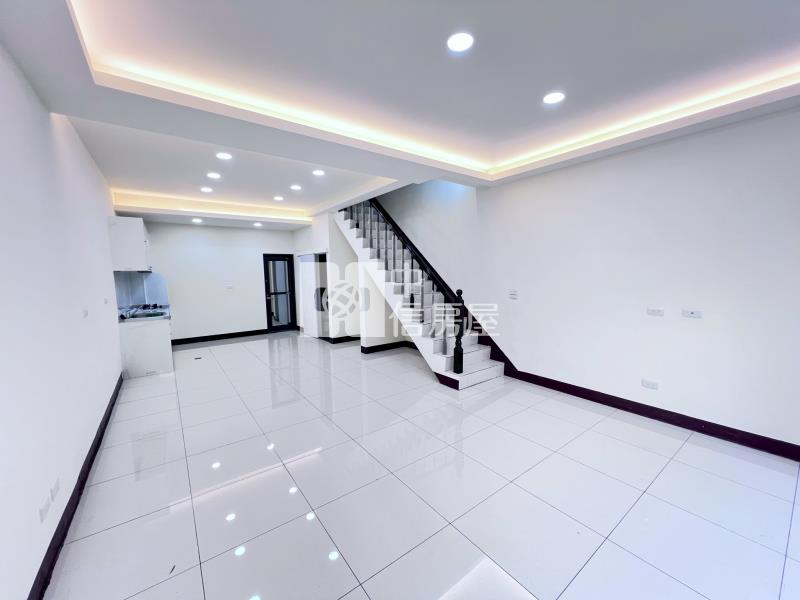 d-56八德力霸街美透天房屋室內格局與周邊環境