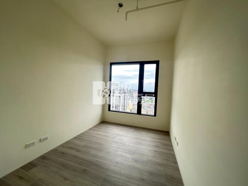 竹東沐朝陽全新次頂景觀三房車房屋室內格局與周邊環境