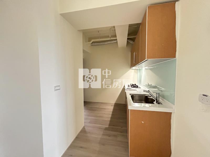 竹東沐朝陽全新次頂景觀三房車房屋室內格局與周邊環境