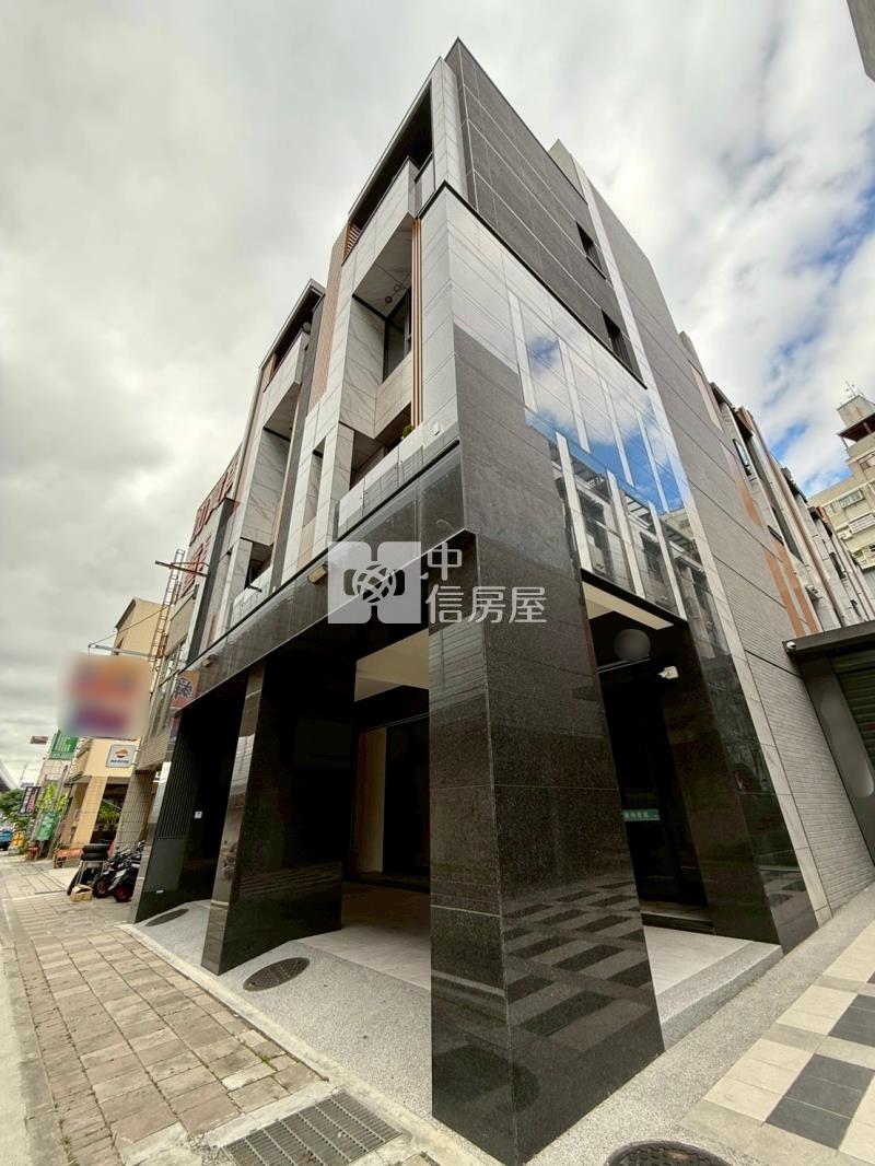 74旁全新臨路透店D房屋室內格局與周邊環境