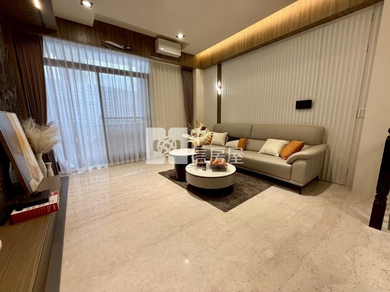 74旁全新臨路透店D房屋室內格局與周邊環境