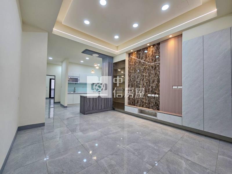 中清路大面寬1F公寓房屋室內格局與周邊環境