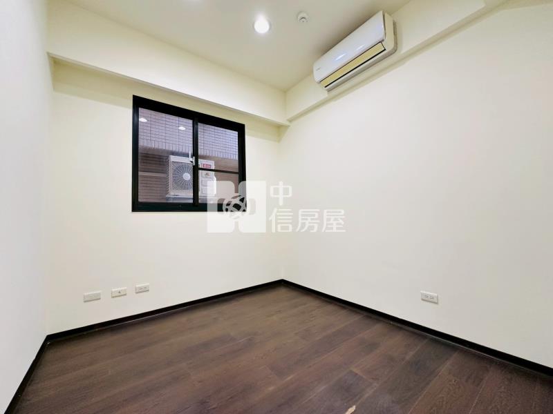 佳成公園i-Park四改3房雙平車房屋室內格局與周邊環境