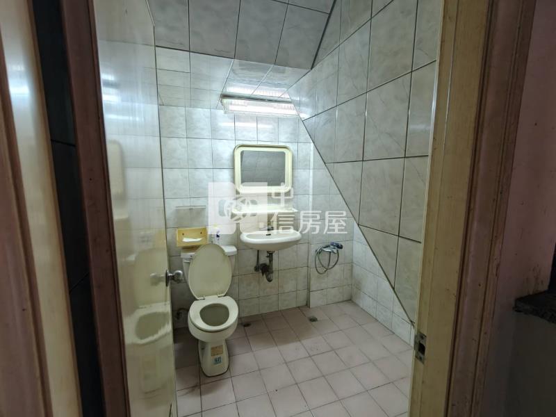 仁德商圈透天(專)房屋室內格局與周邊環境