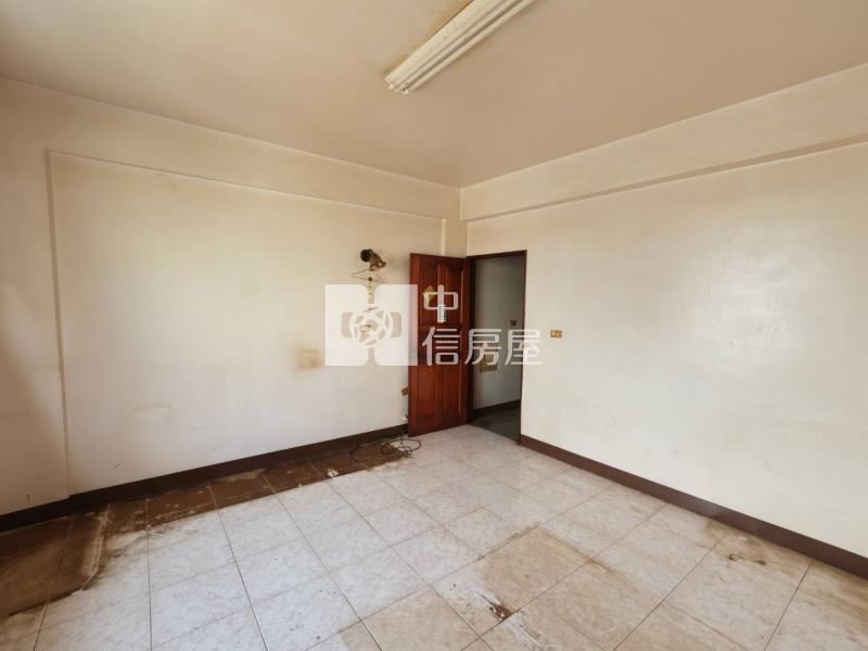 仁德商圈透天(專)房屋室內格局與周邊環境