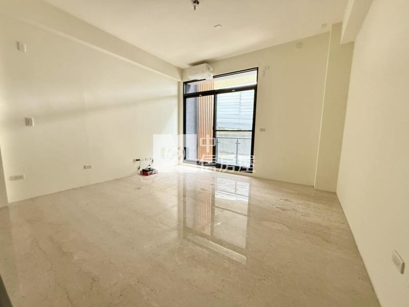 74旁1年屋臨路全新四套房透店A房屋室內格局與周邊環境