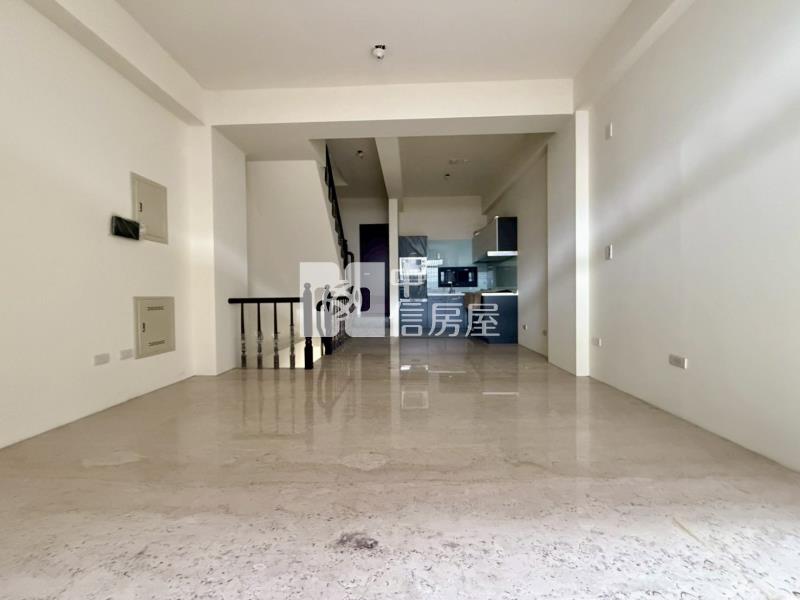 74旁1年屋臨路全新四套房透店A房屋室內格局與周邊環境