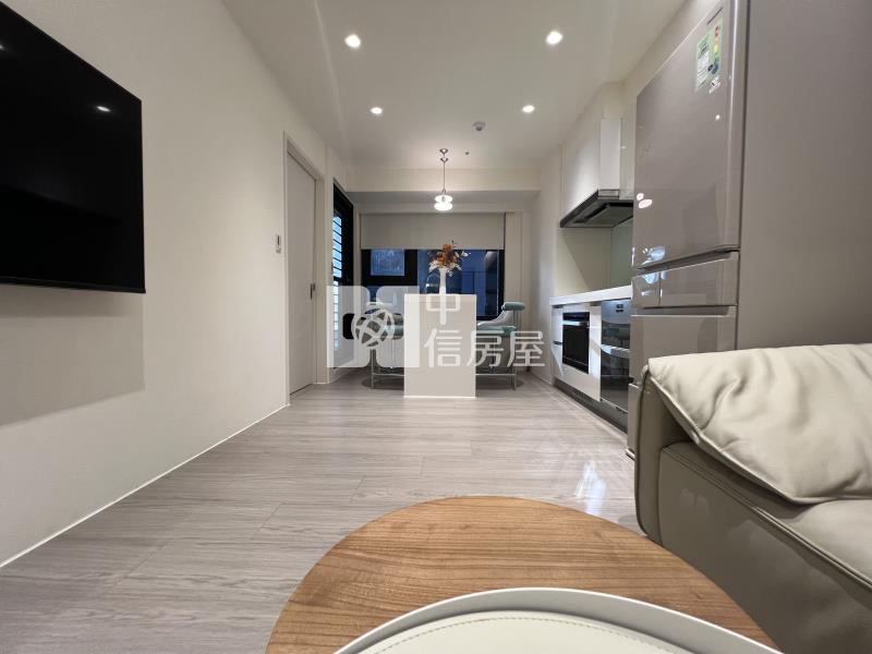 【神馬】A18高鐵站前邊間裝潢2房+平車(office)房屋室內格局與周邊環境