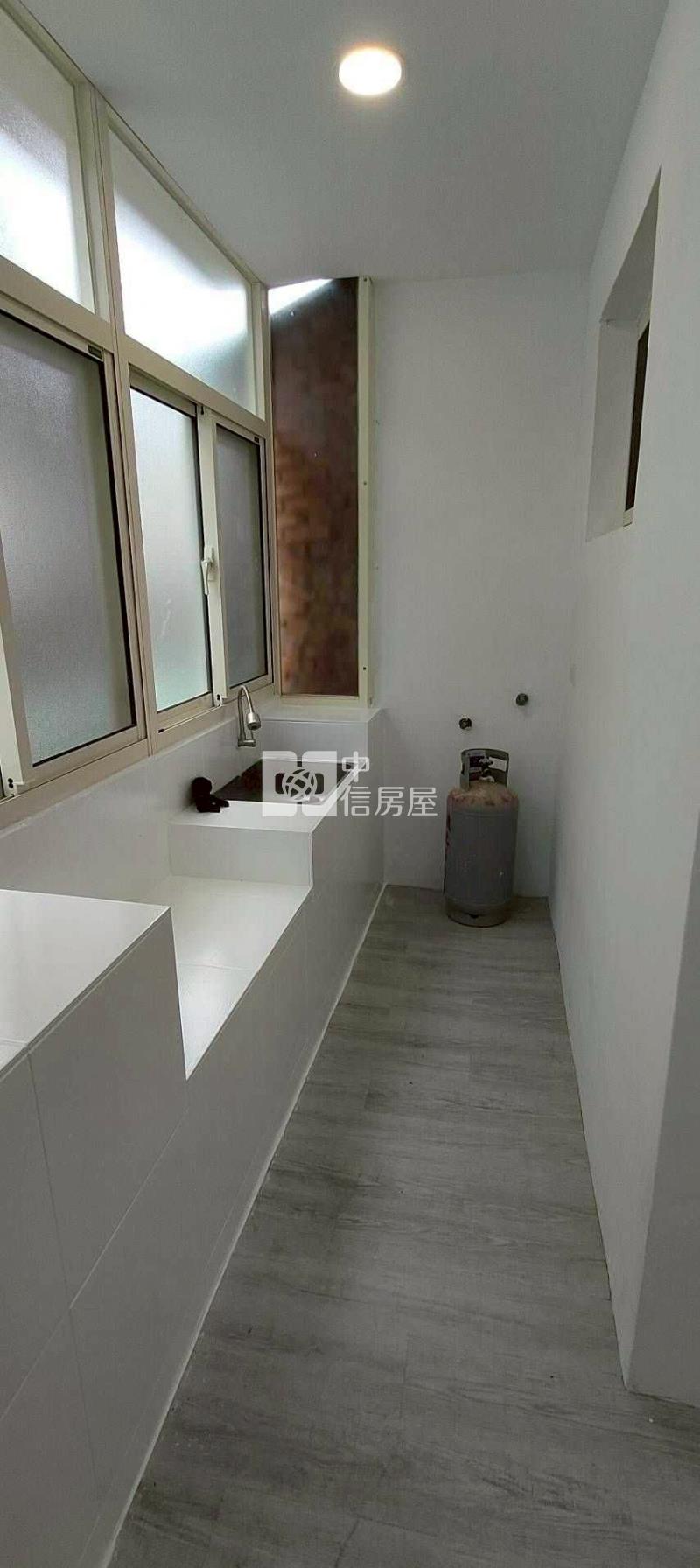 桃園德華街3房美寓房屋室內格局與周邊環境