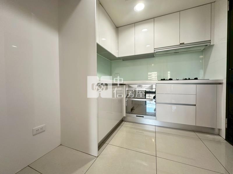 中山醫孩子王2大兩房平車視野戶房屋室內格局與周邊環境