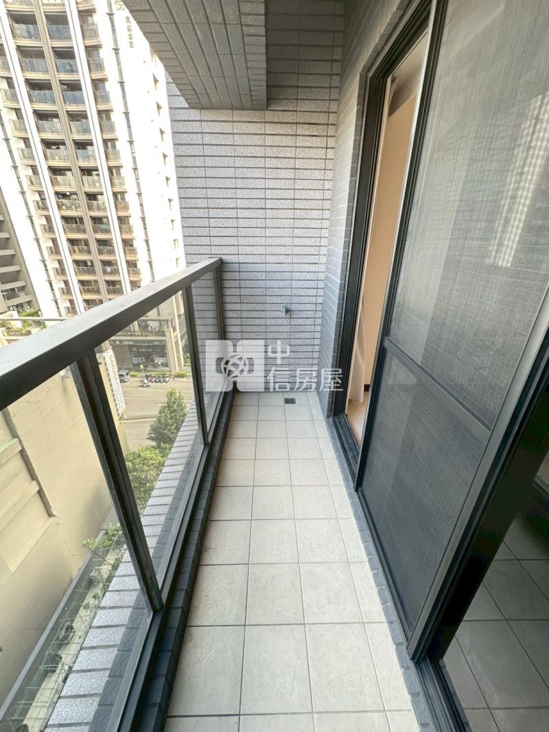 中山醫孩子王2大兩房平車視野戶房屋室內格局與周邊環境