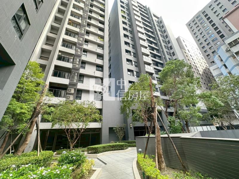 中山醫孩子王2大兩房平車視野戶房屋室內格局與周邊環境