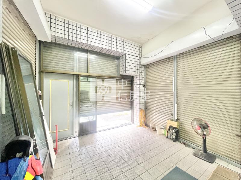 水湳寶貴世家2樓店住房屋室內格局與周邊環境