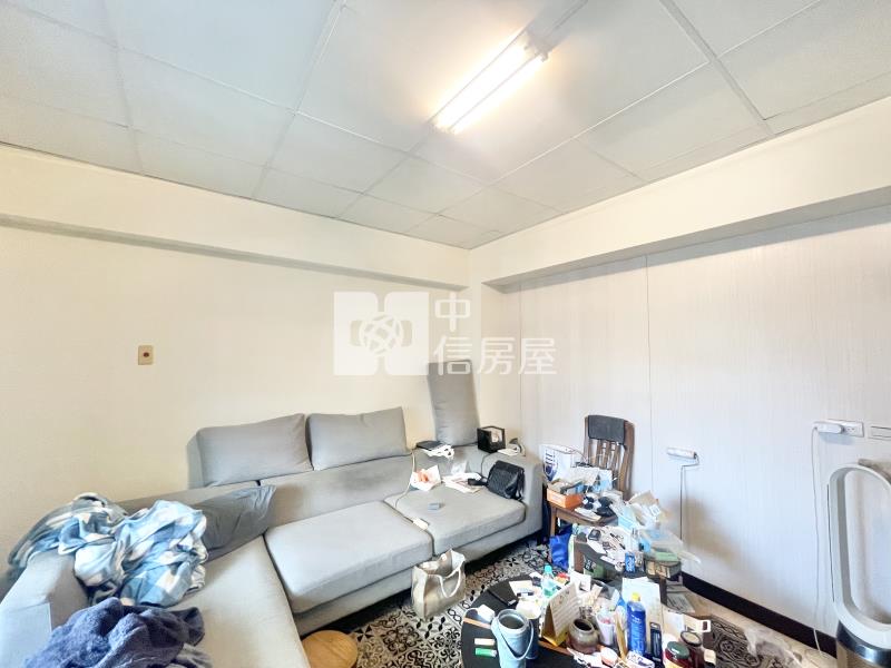 水湳寶貴世家2樓店住房屋室內格局與周邊環境