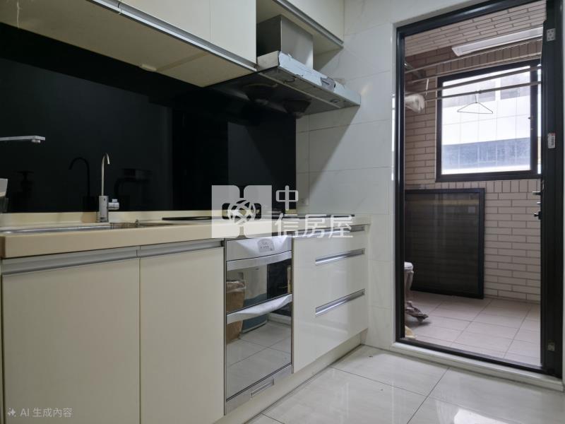 鉑悅2房車房屋室內格局與周邊環境