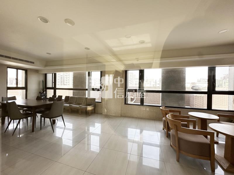 鉑悅2房車房屋室內格局與周邊環境