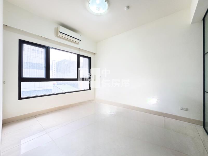 鉑悅2房車房屋室內格局與周邊環境