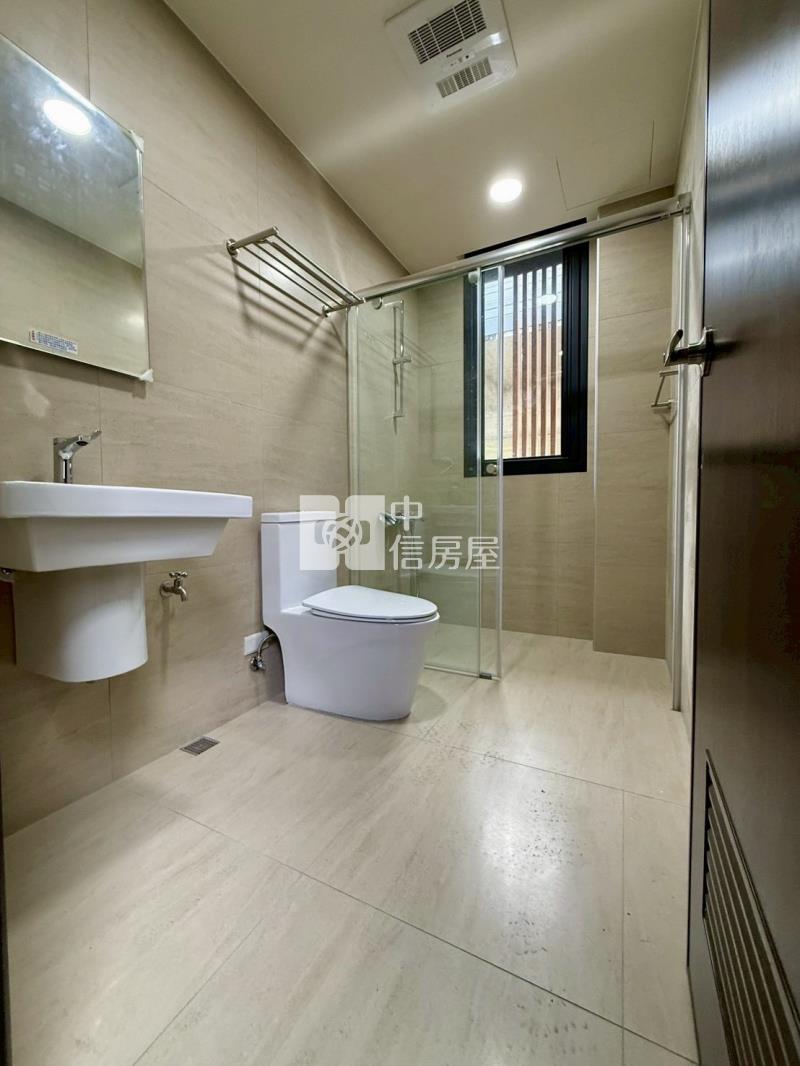 74旁1年屋臨路全新四套房透店C房屋室內格局與周邊環境