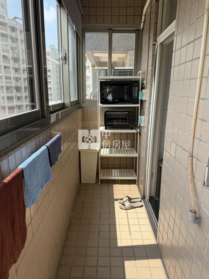 中山醫大慶車站大三雙主臥房美屋房屋室內格局與周邊環境