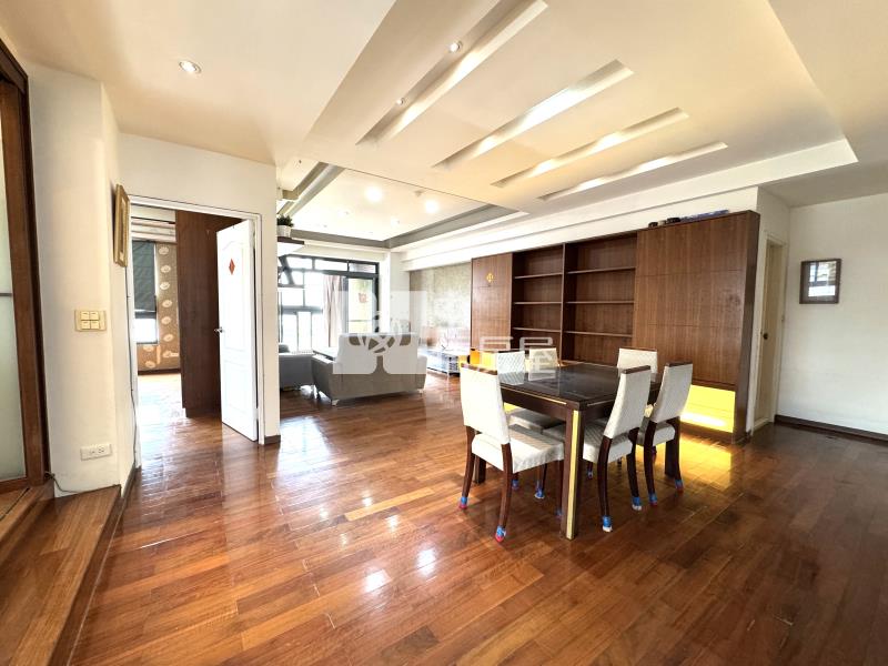 太子蘭坊美4房雙平車房屋室內格局與周邊環境