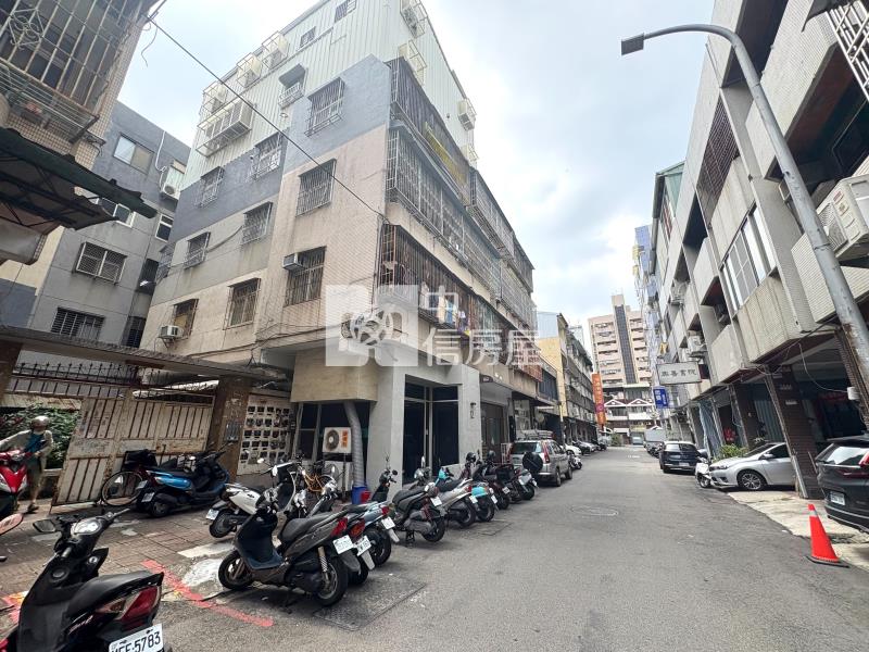 文華高中高投報10套房房屋室內格局與周邊環境