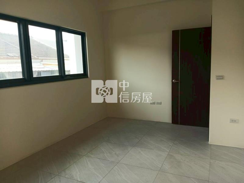 員林國中旁全新美墅房屋室內格局與周邊環境