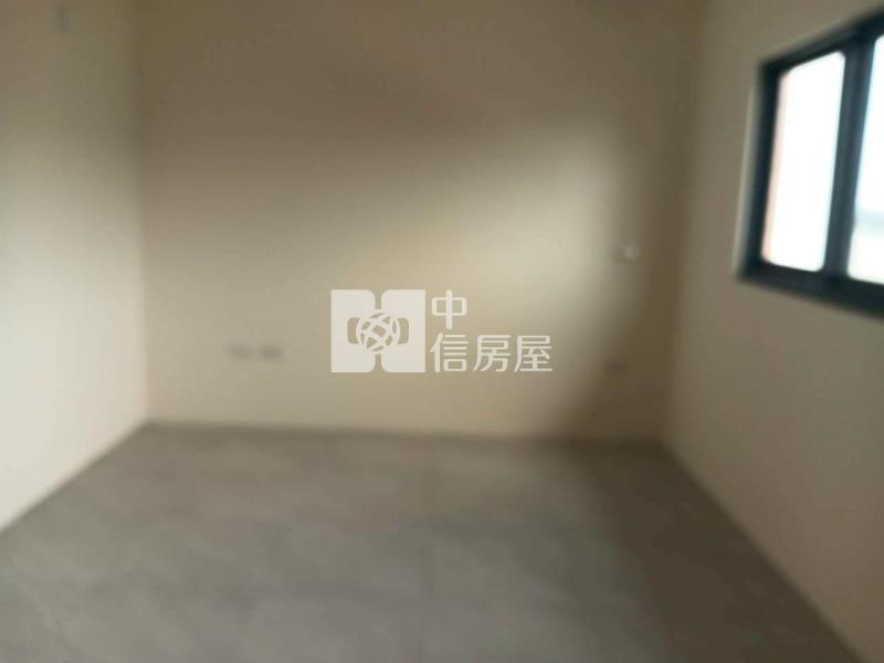 員林國中旁全新美墅房屋室內格局與周邊環境