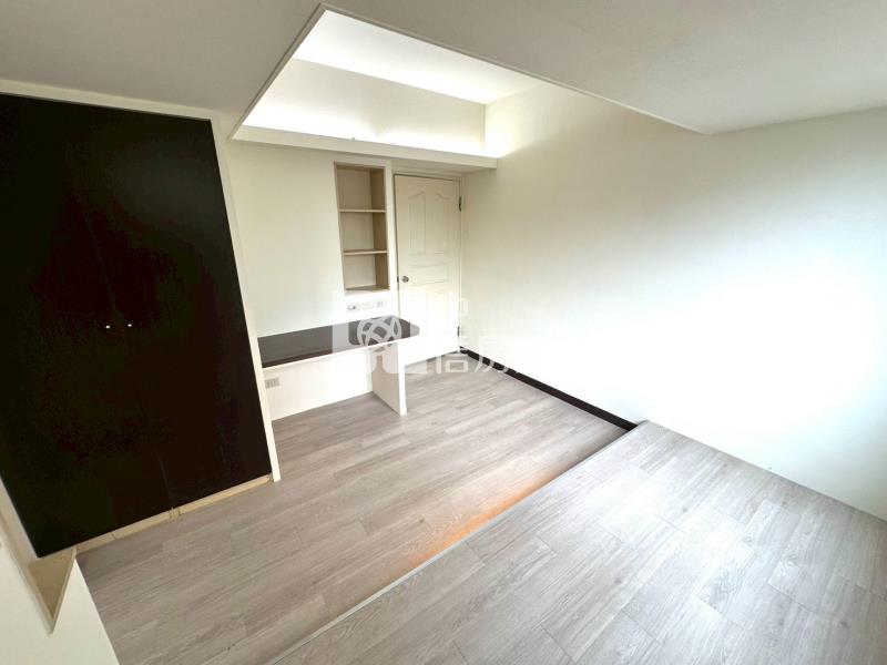 美村商圈邊間大三房平車房屋室內格局與周邊環境