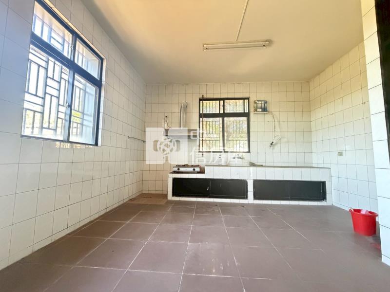 楊梅富岡火車站農舍房屋室內格局與周邊環境