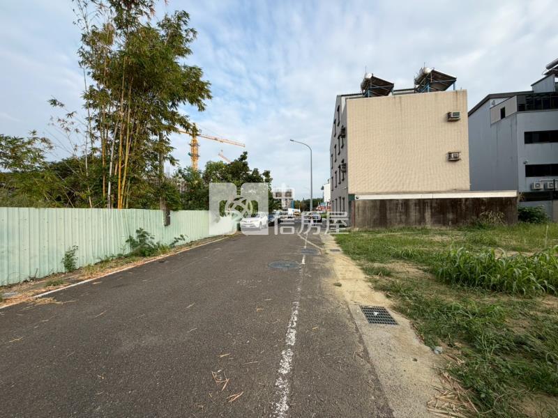 歸仁最夯高鐵特區美建地房屋室內格局與周邊環境